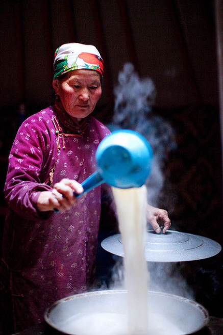 Tea Cultures And Ceremonies : Tea Culture in Central Asia