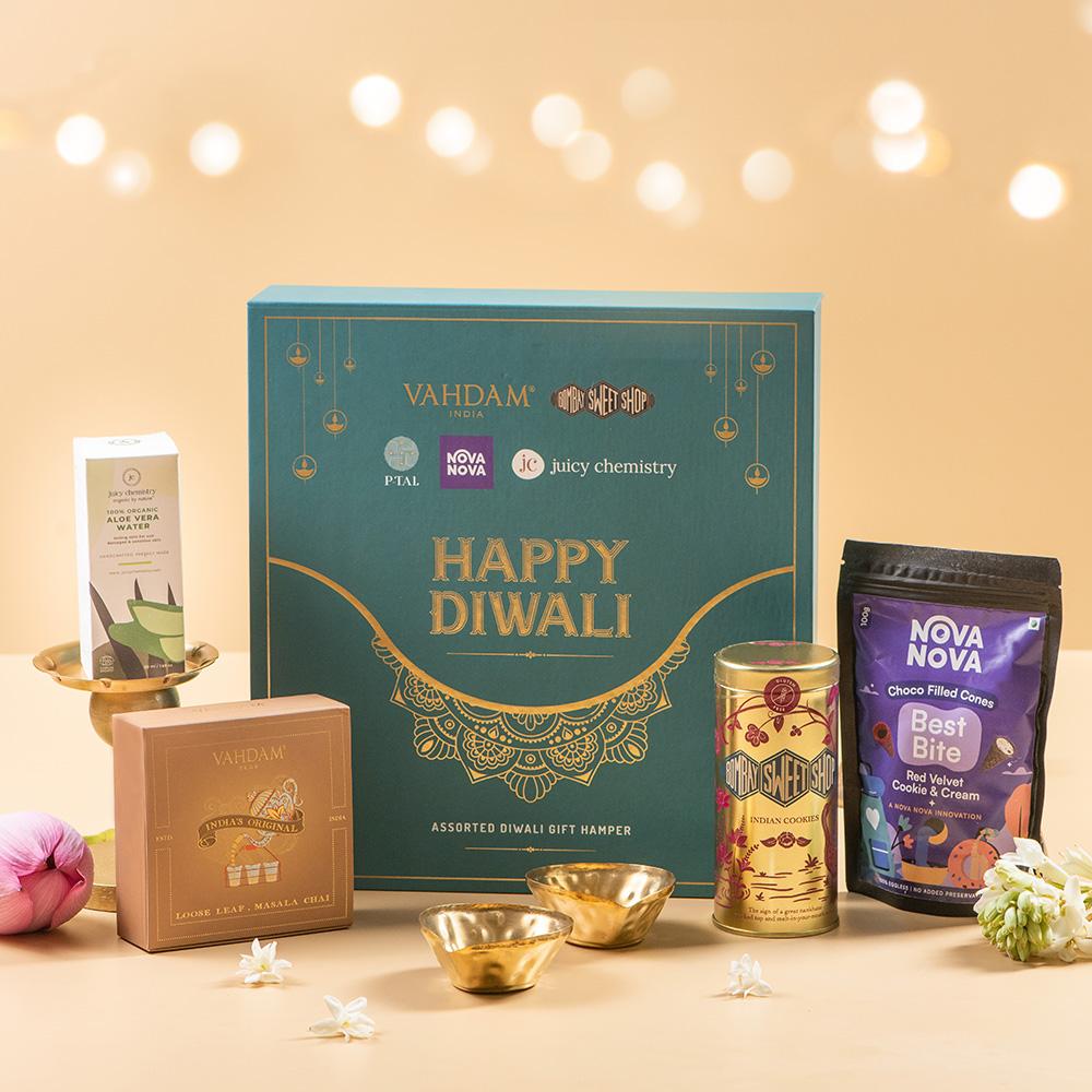 Ghasitaram Gifts Diwali Gifts - Bag Box with Assorted Bites |Diwali ,Holi,Rakhi,Valentine,Christmas,Birthday,Anniversary,Gift for  Her,Him,Mothers Day,Fathers Day| : Amazon.co.uk: Grocery